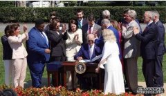 芯片法案，难解美国芯事，威胁不了中国芯